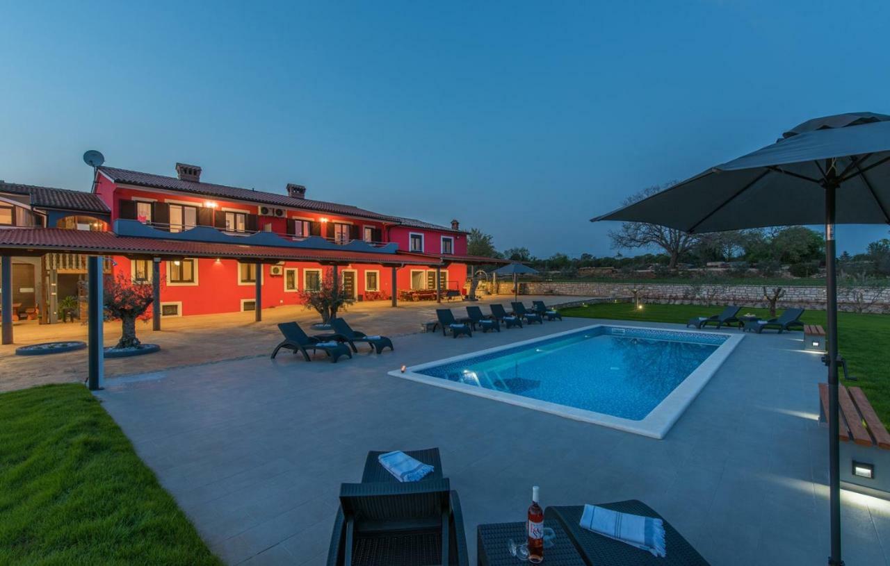 Sea View Apartments With Shared Pool Pomer Ngoại thất bức ảnh