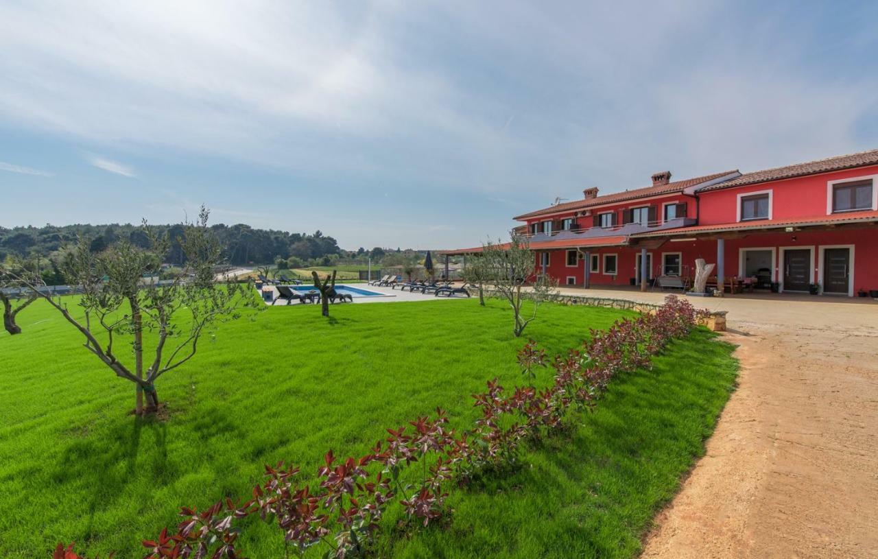Sea View Apartments With Shared Pool Pomer Ngoại thất bức ảnh